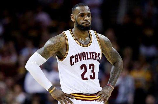 在这两名关 在这两名关